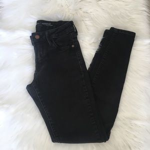 Women’s Old Navy Black Jeans